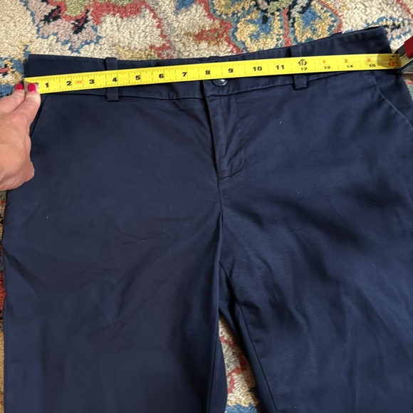 Women’s Tommy Hilfiger Bermuda Shorts - Picture 3 of 6